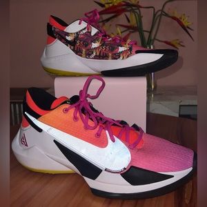 Nike Zoom Freak 2 NRG ‘Gradient Fade’ size 13